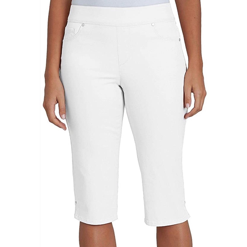 GLORIA VANDERBILT CAPRI PANTS